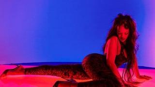 Rihanna düğündeki performansıyla gündemdeydi! Eleştiri yağarken iddialı pozlar geldi