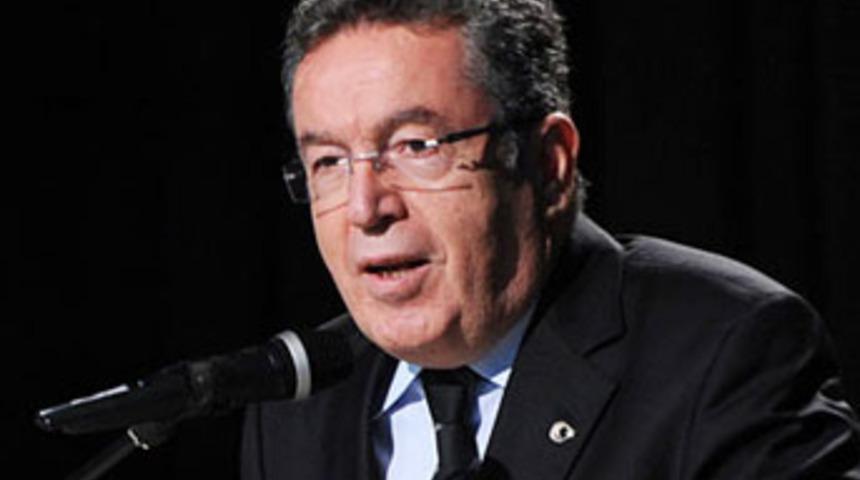 Kendi silahıyla atış taliminde