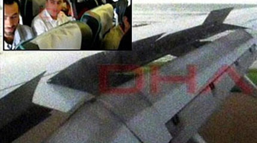 İşte o u&ccedil;akta korku dolu anlar