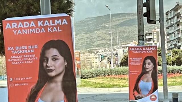 Sosyal medya bu belediye başkan adayını konuşuyor! Sloganıyla gündem oldu: Arada kalma yanımda kal