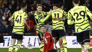 Arsenal dinlene dinlene gol attı! İlk yarıda tarihi skor