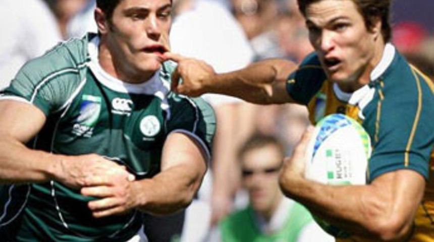 Gülümseten spor kareleri