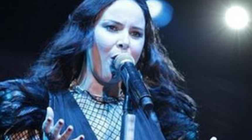 Şebnem Ferah'ın acı g&uuml;n&uuml;