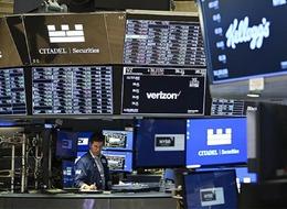 Küresel piyasalar güne karışık seyirle başladı