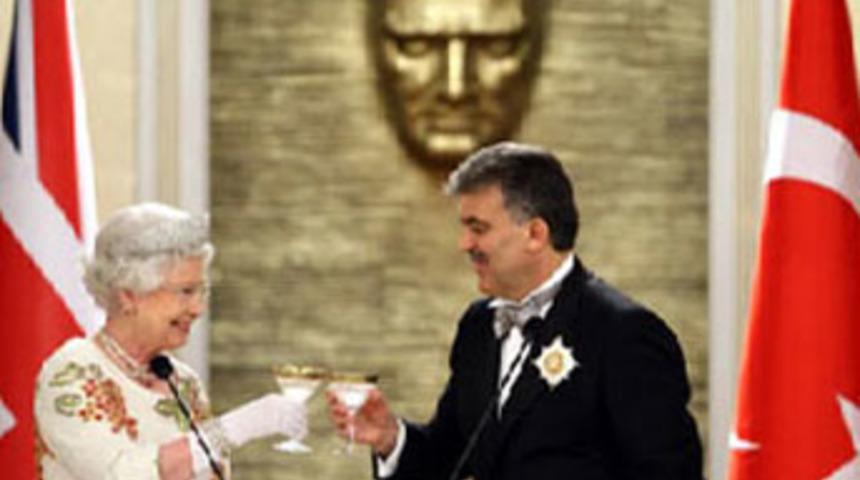 Krali&ccedil;e T&uuml;rkiye&rsquo;ye karşıymış