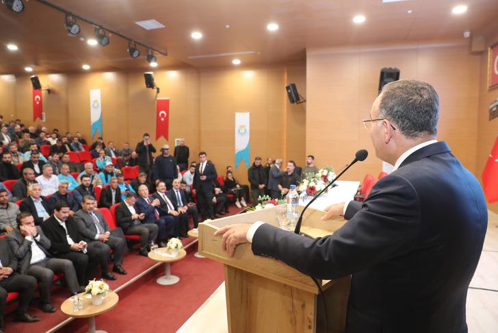 Yüzde 110 zam alan belediye işçilerden davullu zurnalı kutlama! En düşük işçi maaşı 34 bin liraya çıktı G5