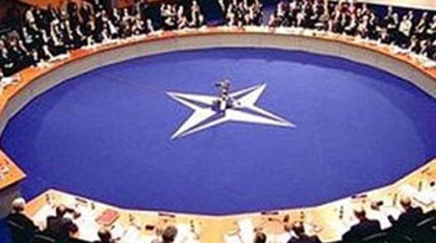 NATO'ya Türkiye freni