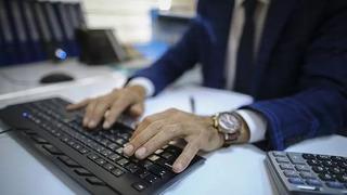 Son dakika | Sağlık Bakanlığı için 8 bin işçi alımı! İŞKUR başvuruları arasından seçilecek; mülakat yok, kura çekimi canlı yayınlanacak