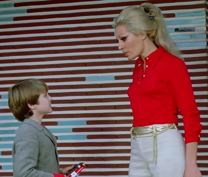 Yeşilçam’ın kötü kadını Lale Belkıs ödül töreninde ortaya çıktı! Vasiyetini hazırlamıştı... İşte son hali G4