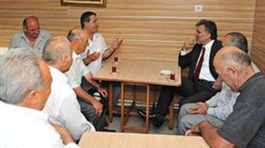 G&uuml;l'den Erdoğan'a: "&Ccedil;ok meşgul adamcağız"