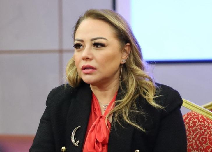 Mucizevi çiçek: Eski çağlardan beri biliniyor! Kuru öksürük ve boğaz ağrısına birebir faydalı G3