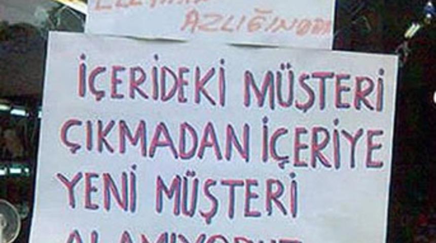 Yurdum insanından fıkra gibi afişler