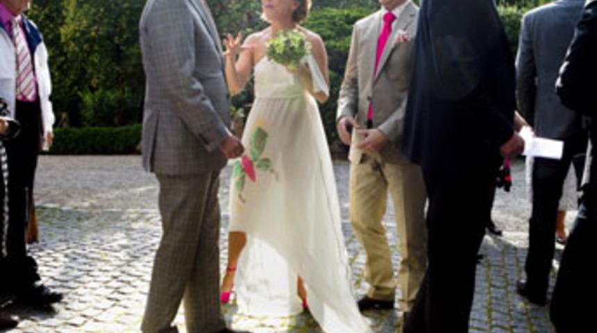 Bakan &ccedil;ıplak!