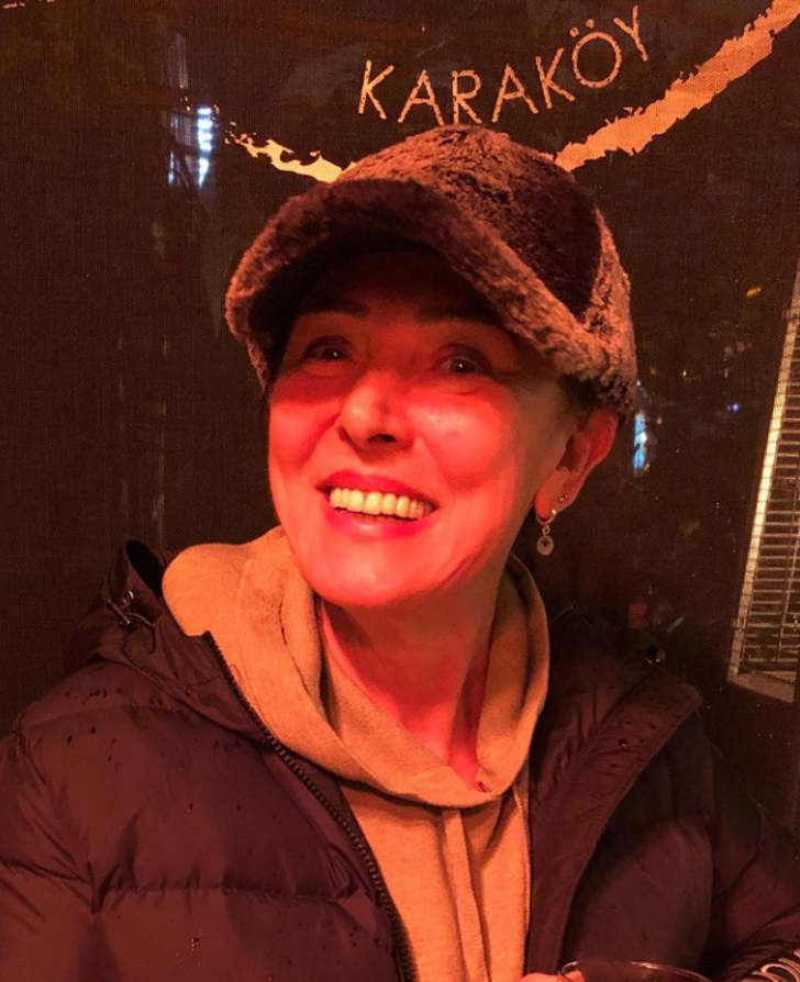 Gurbetçi Şaban filminin Bahar'ı Müge Akyamaç yıllara meydan okuyor! Son hali görenleri şaşırttı G4