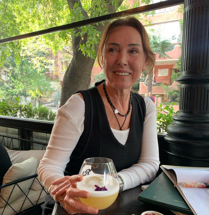 Gurbetçi Şaban filminin Bahar'ı Müge Akyamaç yıllara meydan okuyor! Son hali görenleri şaşırttı G5