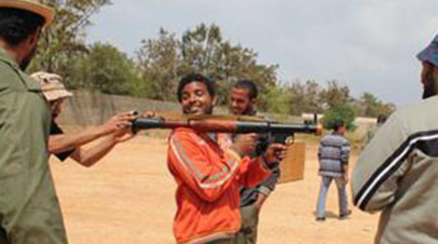 Libya'daki muhalifleri T&uuml;rkler eğitmiş