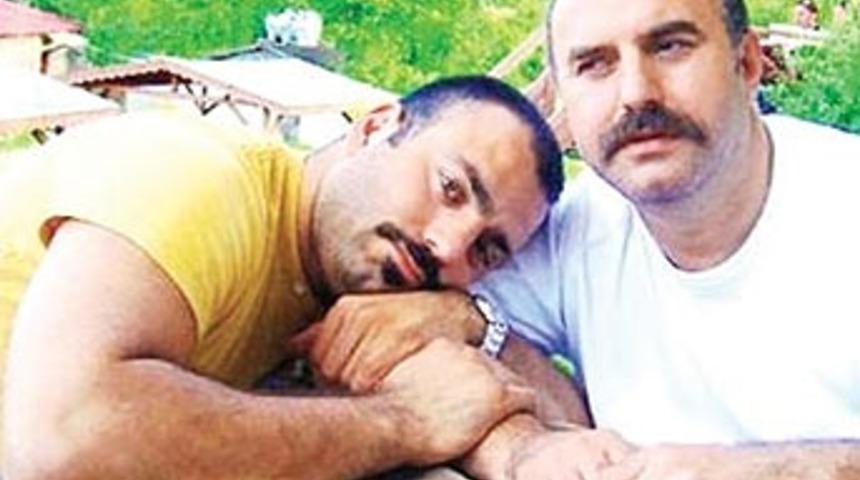 Katil babaya kırmızı b&uuml;lten