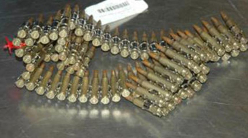 Havalimanını karıştıran valiz