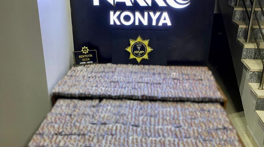 Konya'da uyuşturucu operasyonlarında 4 zanlı tutuklandı