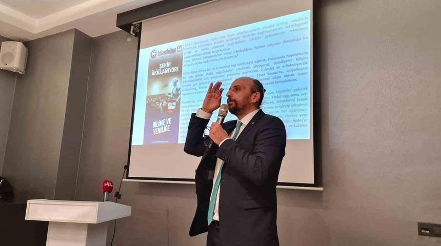 Aydın&rsquo;ın sıra dışı adayı Turgut, projelerini paylaştı