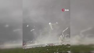 Antalya'da çıkan hortum ortalığı yerle bir etti