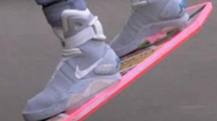 Uçan kaykay gerçek oldu