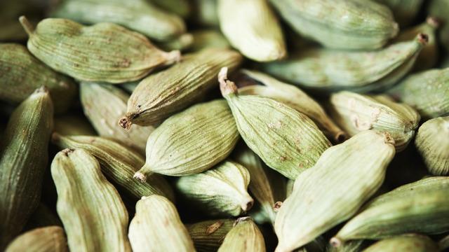 Kakulenin faydaları nelerdir? Kakule hangi hastalığa iyi gelir, günde ne kadar tüketilmelidir?