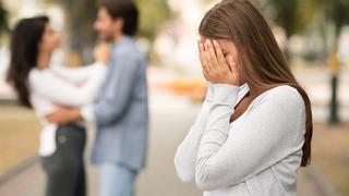 Kocasının ihanetini cinsel yolla bulaşan hastalık teşhisiyle anladı! Aldatan kocam bana cinsel yolla bulaşan hastalık bulaştırdı