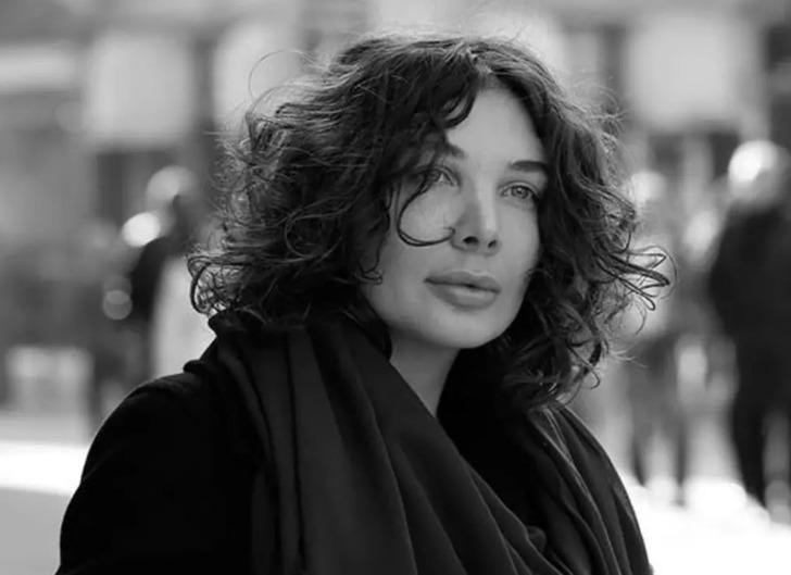 'Gerçek bir anne çocuğunu kaçırarak korumaya çalışmaz' Oğuz Murat Acı'nın babası, Eylem Tok ve oğluna seslendi 'Bugün olmaz yarın, yarın olmaz öbür gün ama muhakkak...' G3