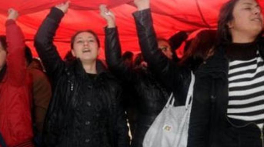 T&uuml;m yurtta ter&ouml;re lanet!