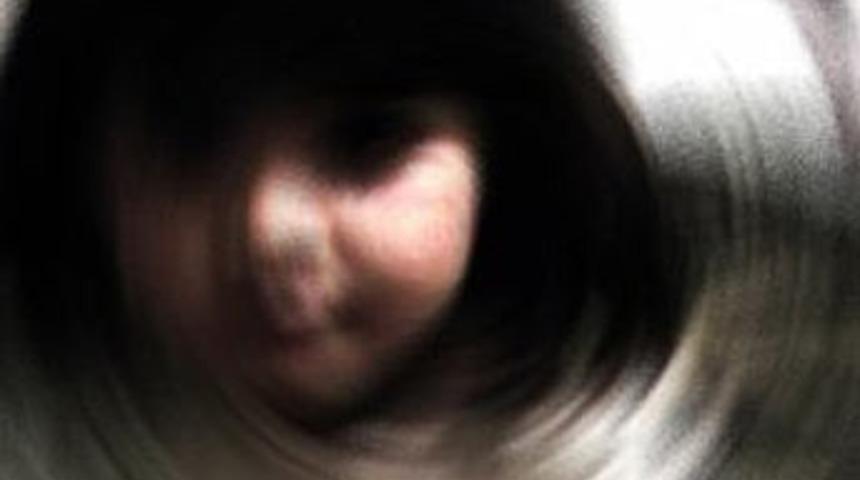 İ&ccedil;ine cin girdi diye kızını 'kurban etti'