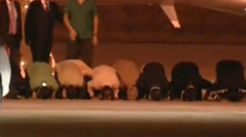 T&uuml;rkiye&rsquo;ye g&ouml;nderilen mahkumun başına &ouml;d&uuml;l