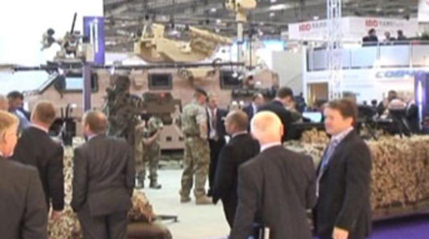 Savunma fuarında skandal