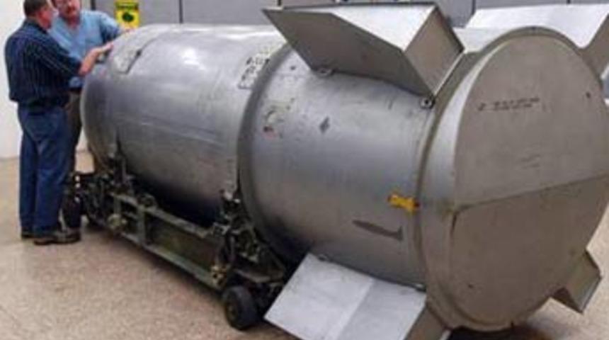 ABD en b&uuml;y&uuml;k atom bombasını imha etti