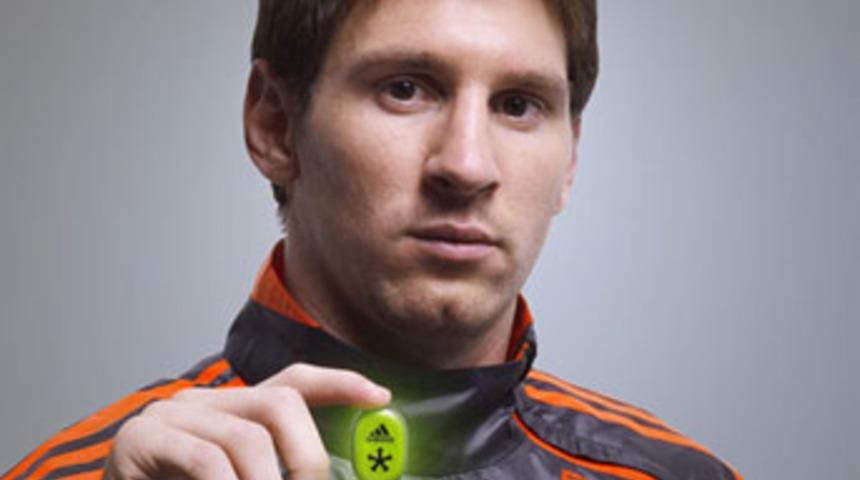 Adidas&rsquo;tan bilgisayarlı krampon