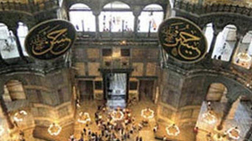 Ayasofya'da sıva altında bir sır daha