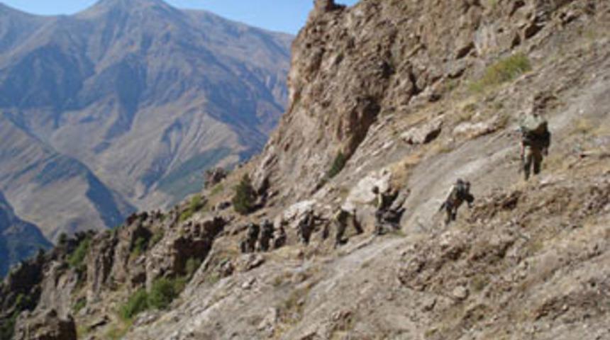 Siirt'te 2 terörist öldürüldü