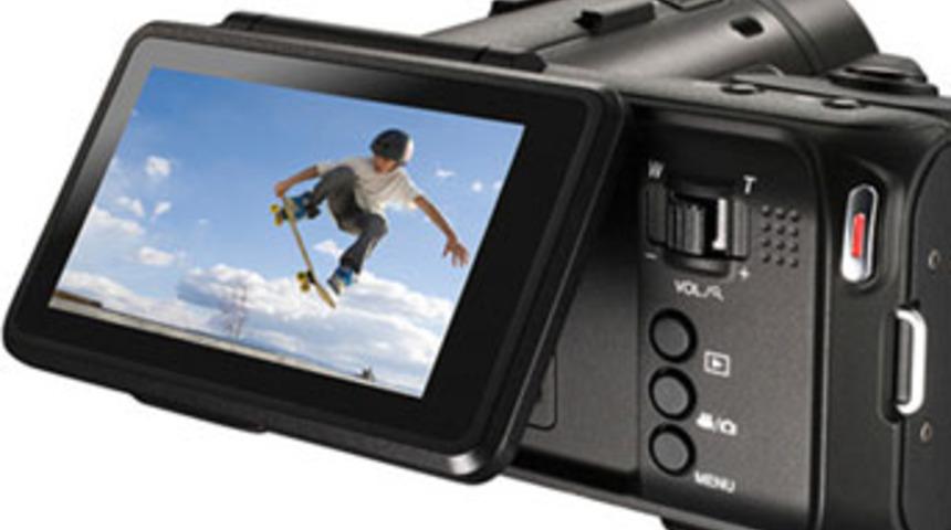JVC&rsquo;den hibrid kamera!
