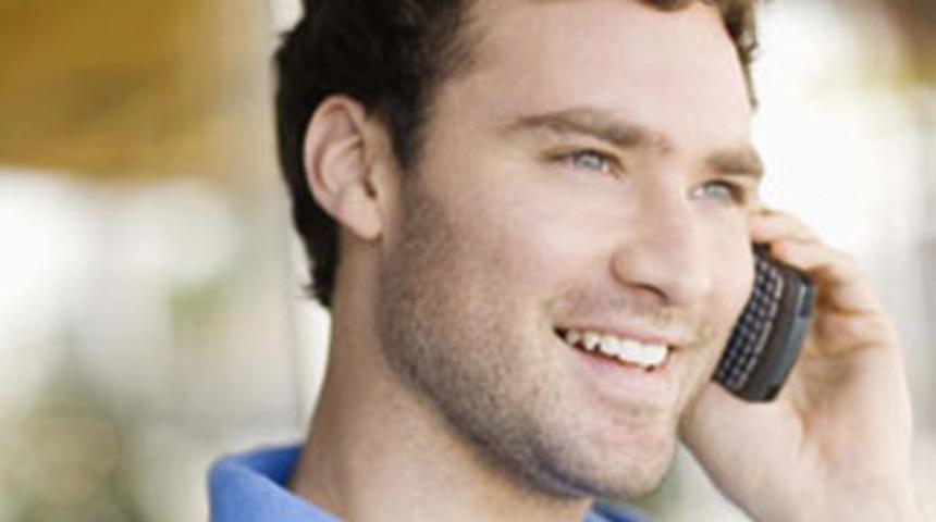 İş yerinde cep telefonu yasaklanıyor!