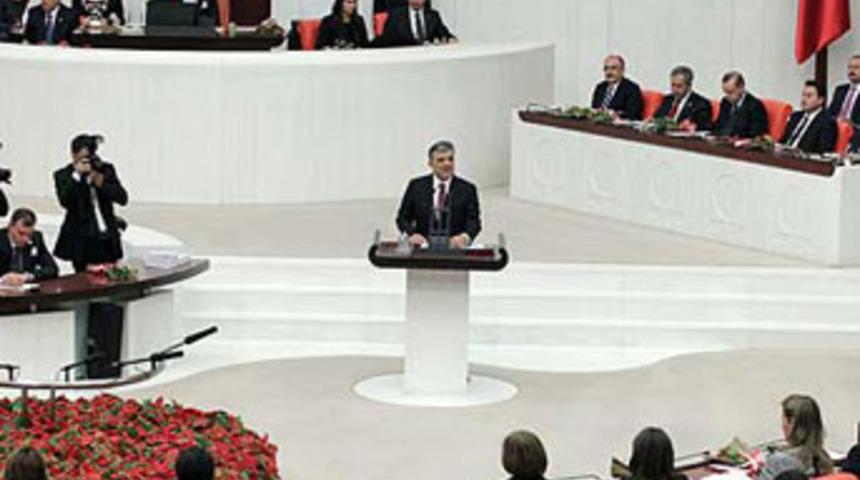 'Vekiller 3 bin TL fazla maaş alıyor'