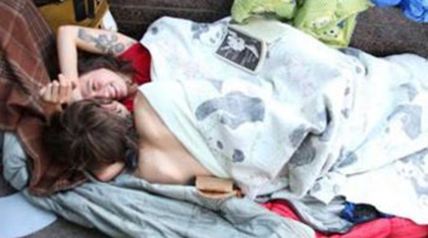 Hem savaş hem seviş