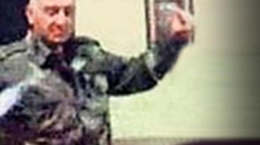 Dağlıca Komutanı'nın r&uuml;tbeleri s&ouml;k&uuml;lecek