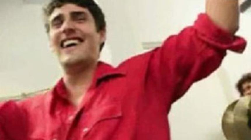 Yaratıcı istifa ş&ouml;hret getirdi