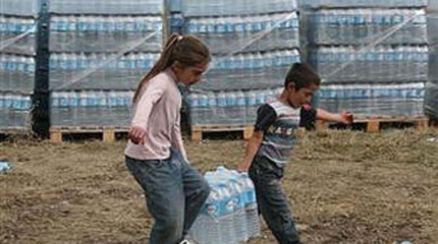 Depremzedelerin suyunu satacaklardı