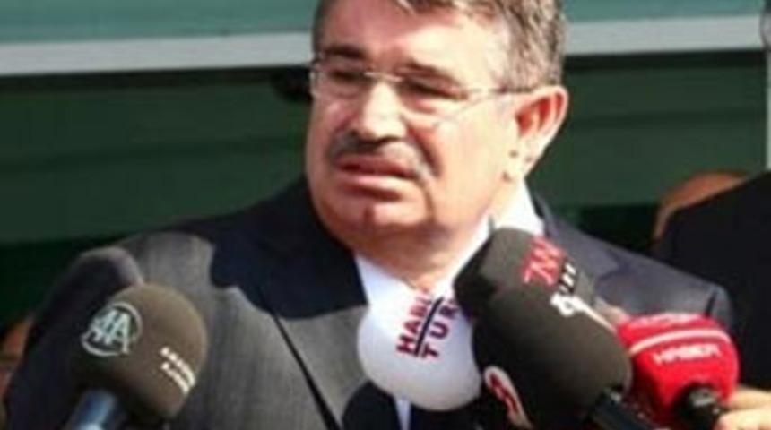 Ölü sayısı 239, enkaz altı 'sıkıntılı'