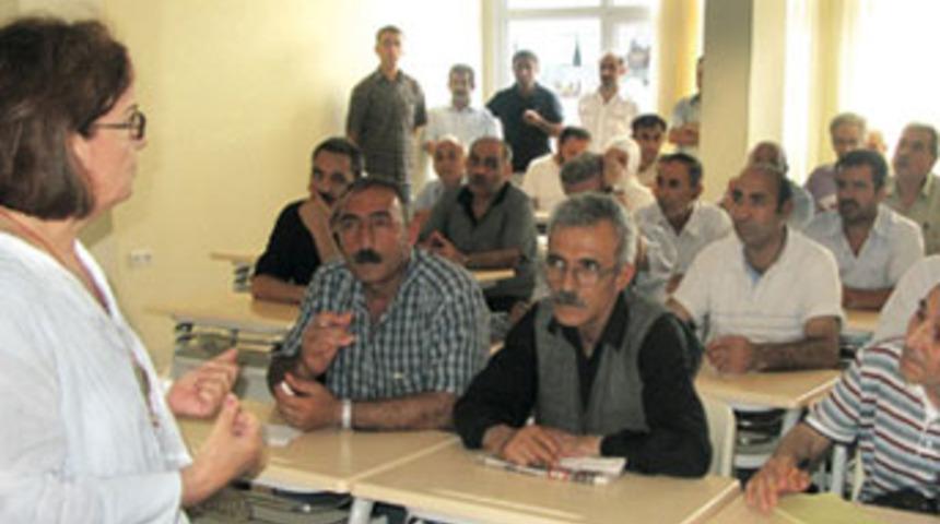 K&uuml;rt halkının peygamberi &Ouml;calan!