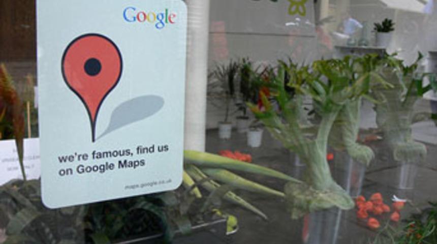 Google Maps sokaklara sığmadı