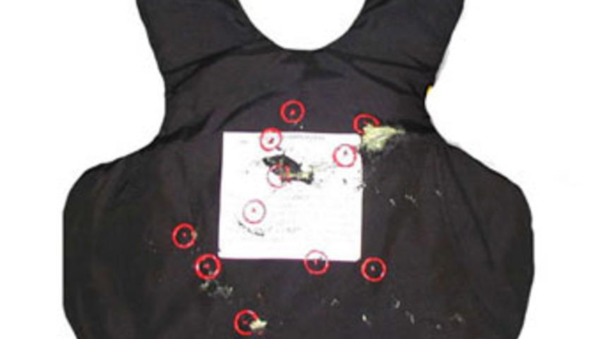 &Ccedil;elik yelek değil teneke