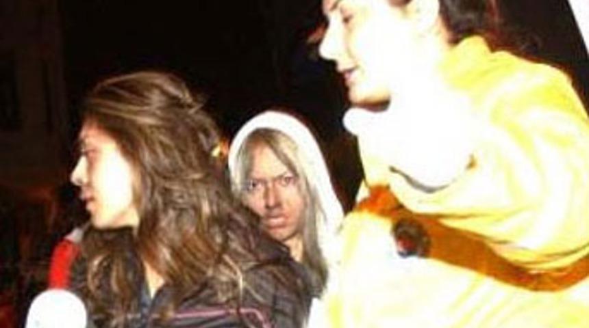 &Ouml;ğrenci yurdunda yangın paniği