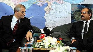 AK Parti-DSP bayramlaşmasında gerginlik